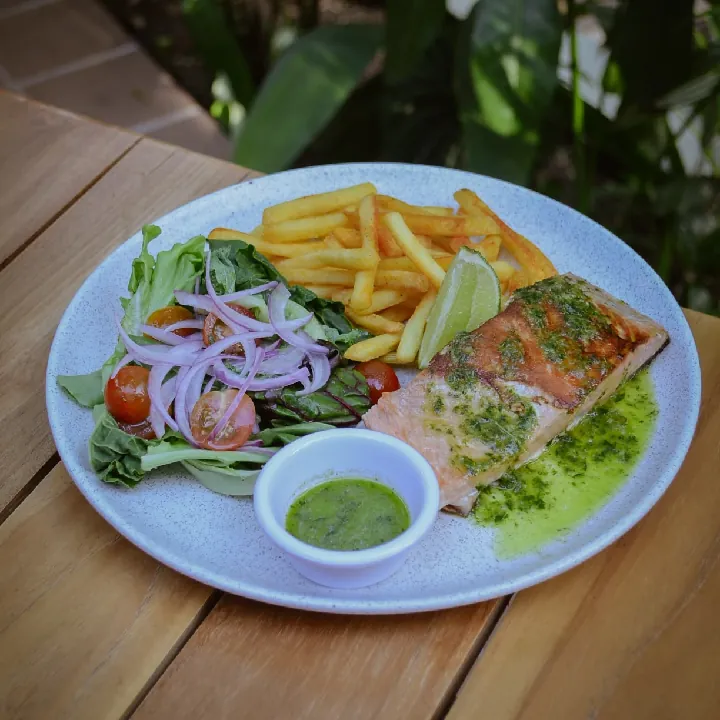 SALMON AL LIMON