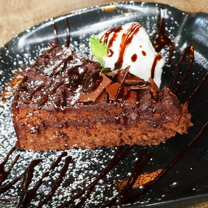Torta de chocolate, Nutella y helado