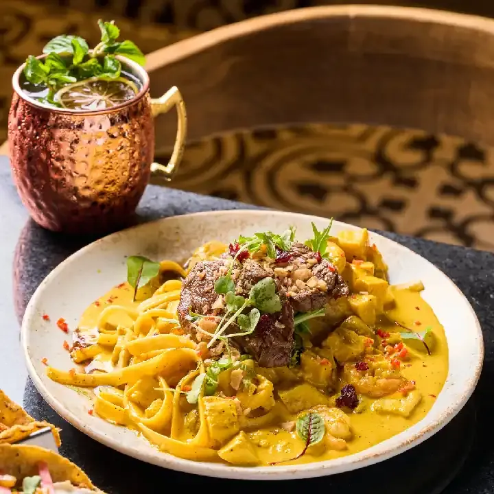 Fetuccini Mar y Tierra
