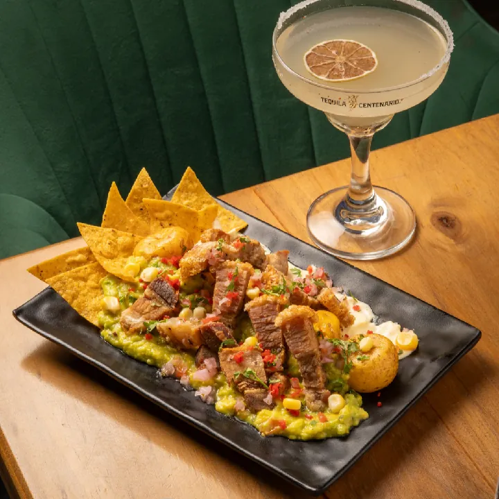 Guacamole con Chicharron