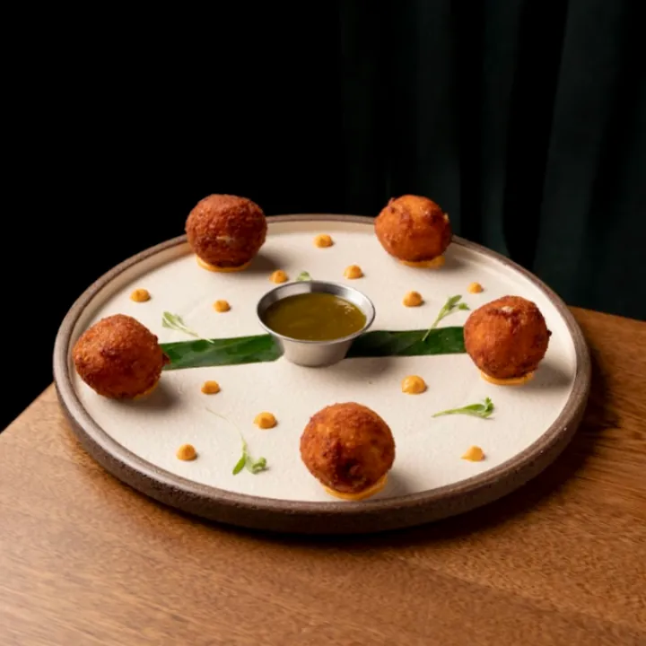CROQUETAS DE QUESO Y TOCINO