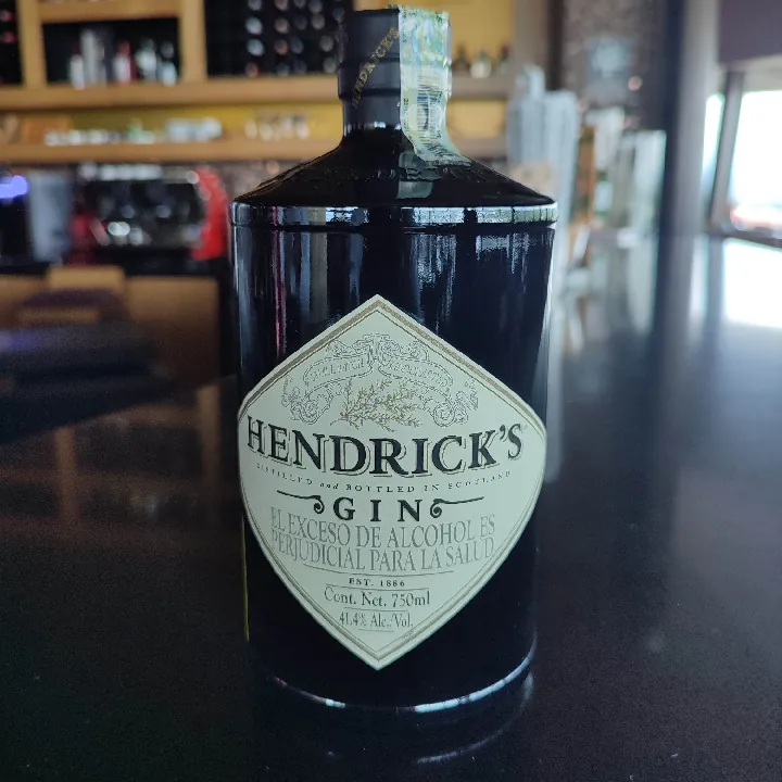 GINEBRA HENDRICK'S