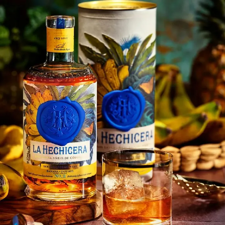 LA HECHICERA