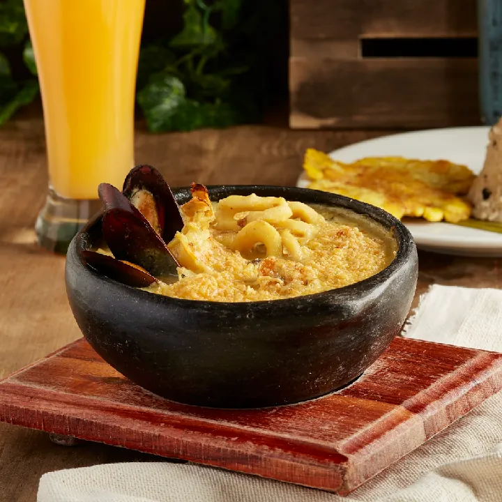 Cazuela de Mariscos