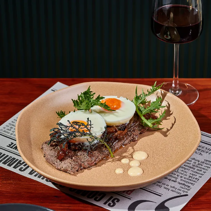BISTEC A CABALLO