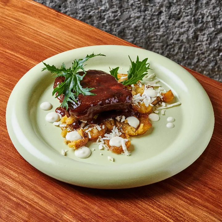 COSTILLA ENGUAYABADA