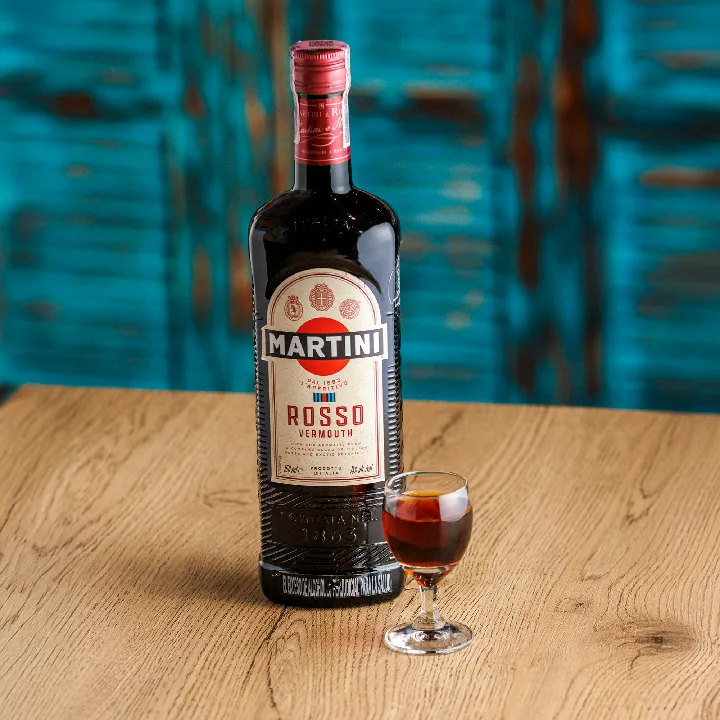 TRAGO DE VERMOUTH