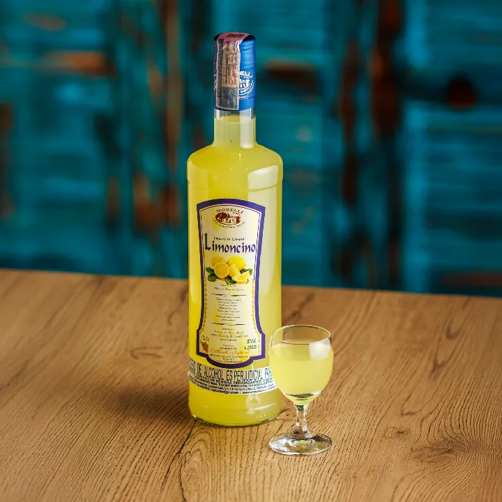 TRAGO DE LIMONCELLO