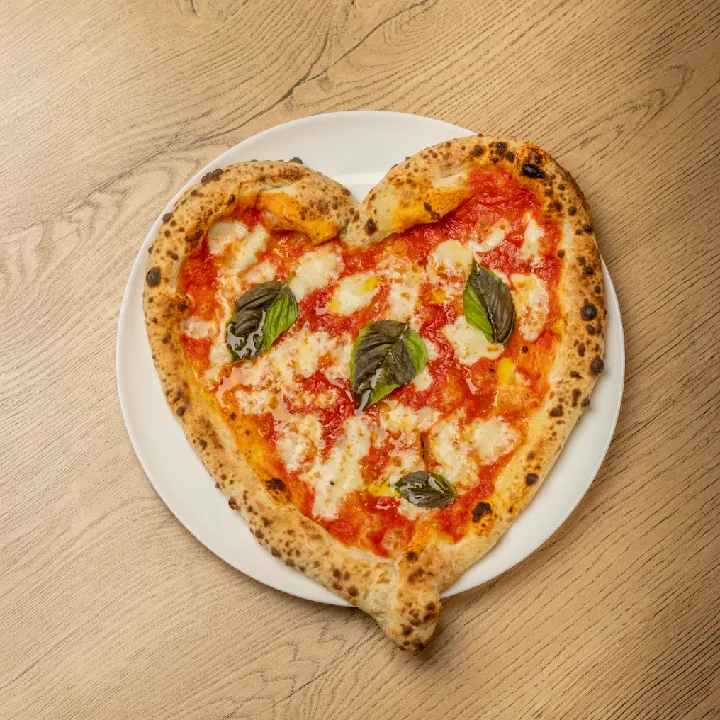 ​​PIZZA CUORE