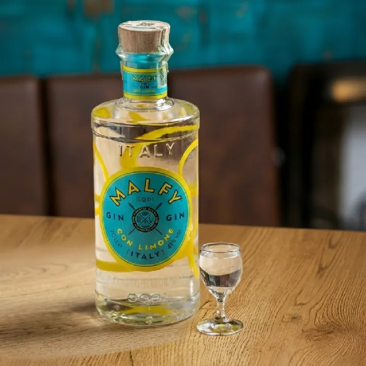 TRAGO DE GIN MALFY