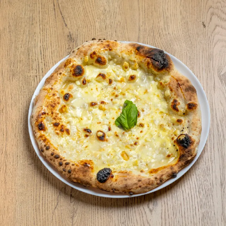 QUATTRO FORMAGGI CON MIELE AL TARTUFO