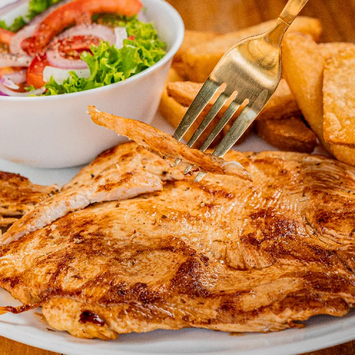 PECHUGA DE POLLO A LA PLANCHA