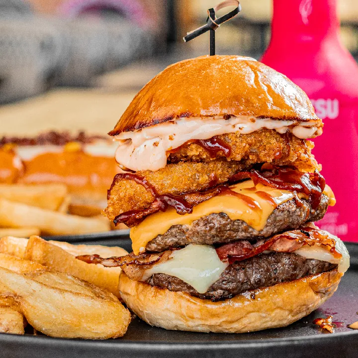 GEMELA BURGER