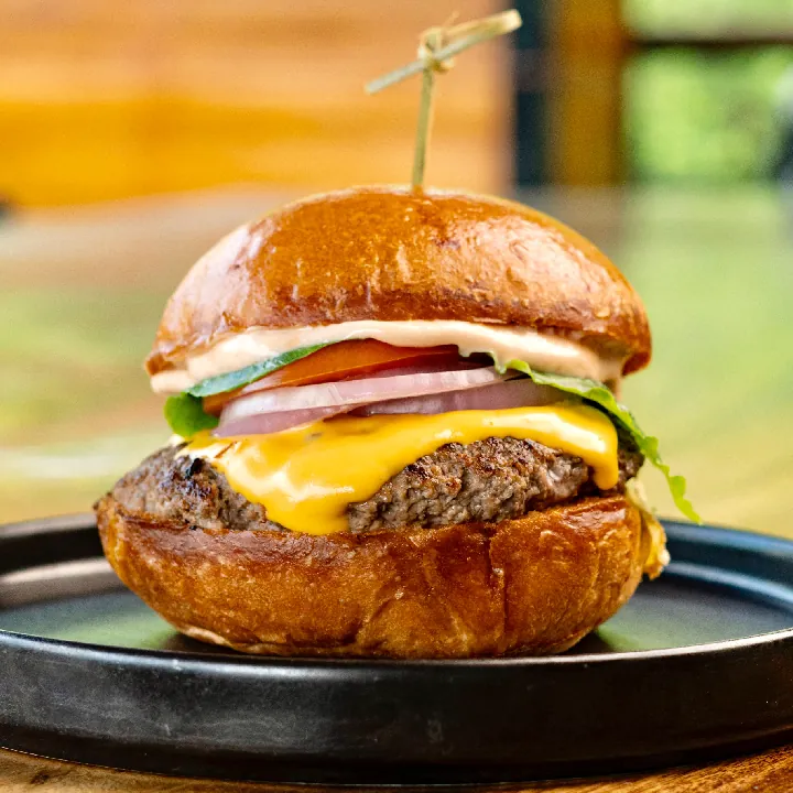 CHEESE BURGER