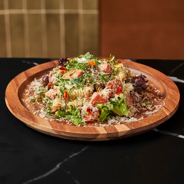 ENSALADA DE SALMÓN Y FUSILLI