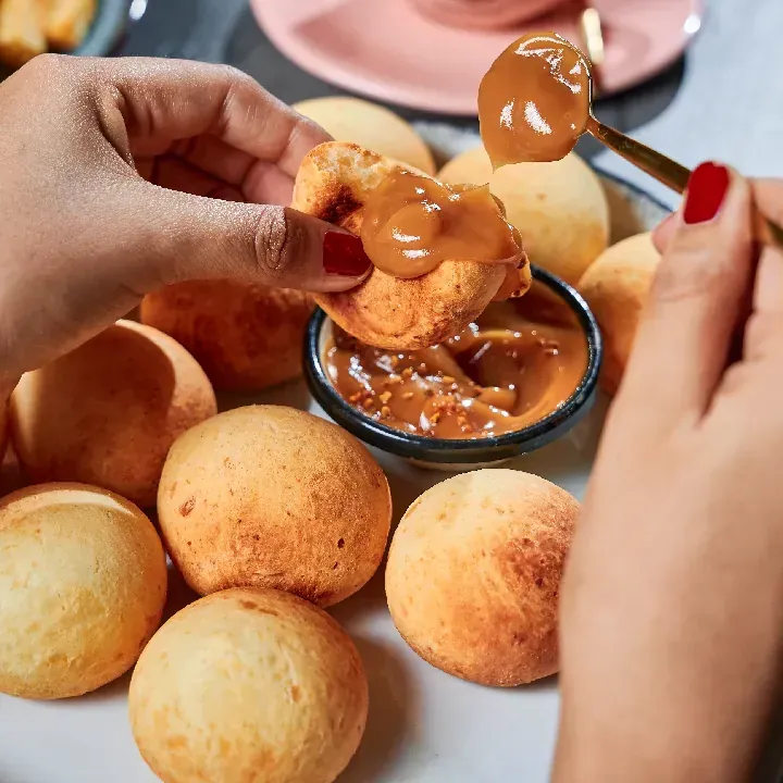 Pandebonitos