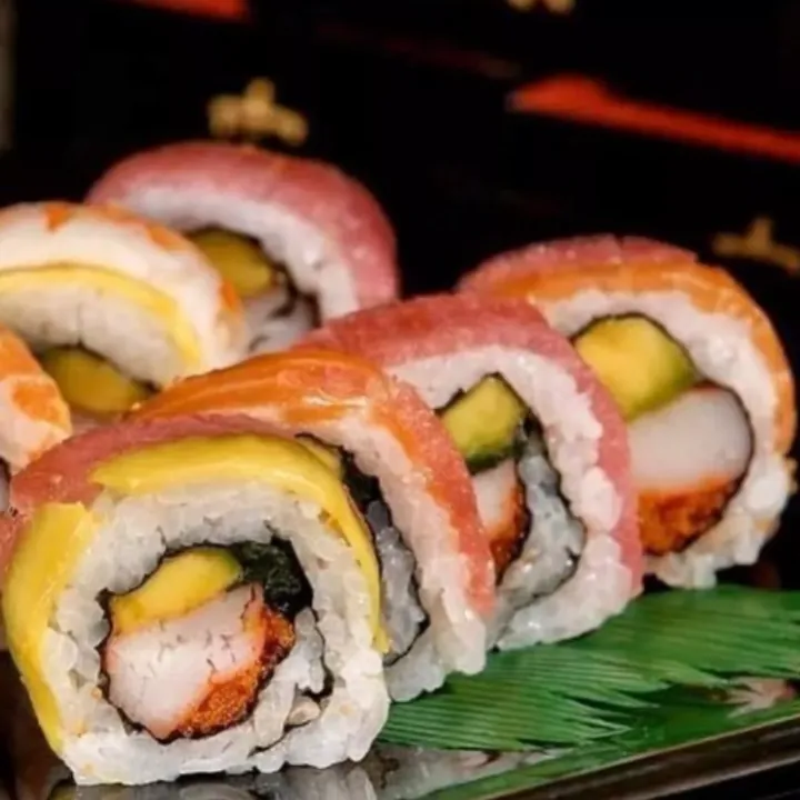 RAINBOW ROLL