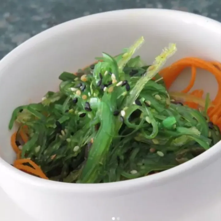 SEAWEED SALAD