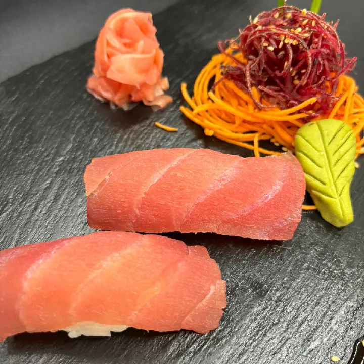  MAGURO (ATÚN)