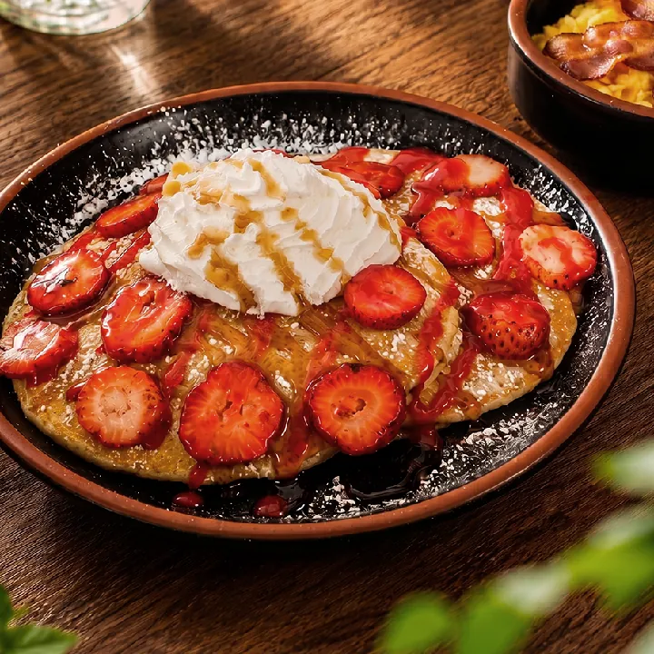 DESAYUNO PANCAKES PERSONALIZADOS