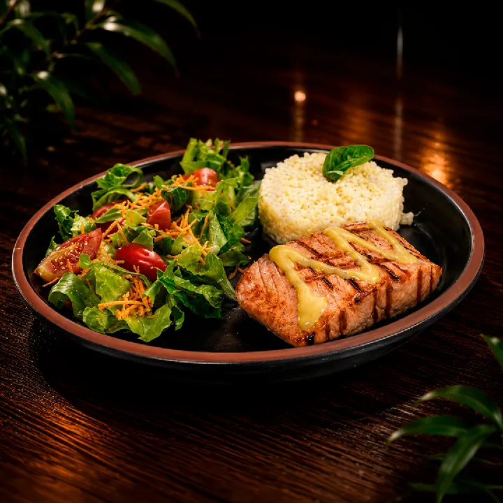 SALMÓN AL GRILL