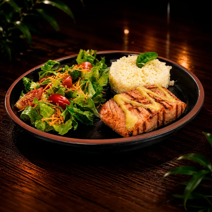 SALMÓN AL GRILL