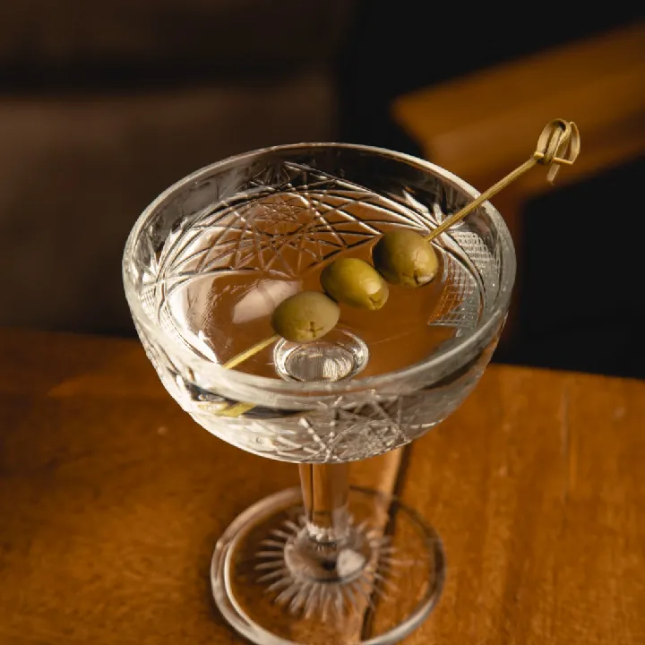 DRY MARTINI