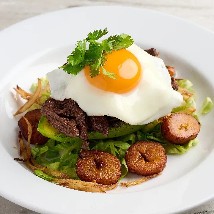 AGUACATE SALAD CHURRASCO