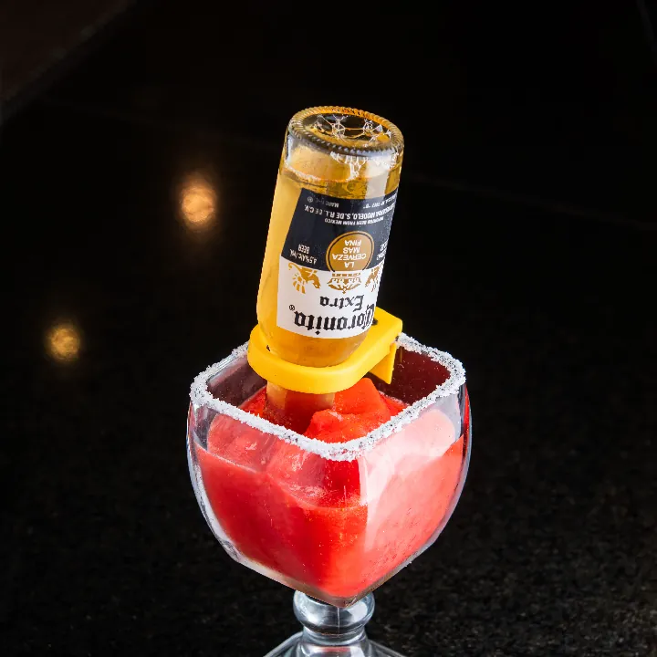 MEXICAN BULDOG STRAWBERRY
