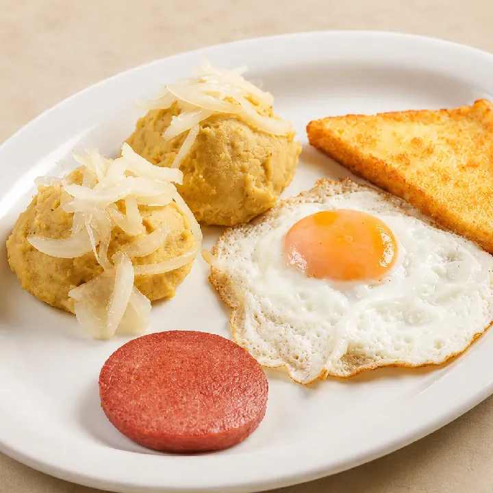 LOS TRES GOLPES