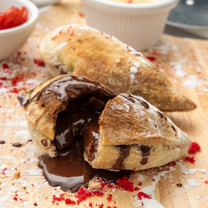CALZONCINI