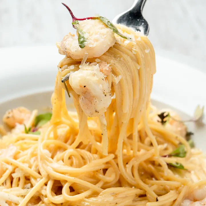CACIO E PEPE E GAMBERI
