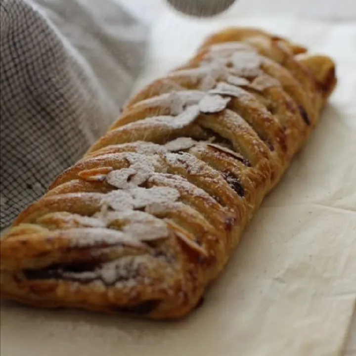 TRENZA DANESA