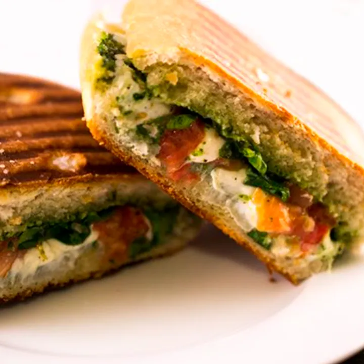 Panini Caprese