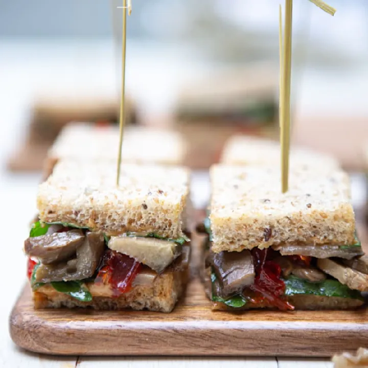MINI SANDWICH VEGETALES ASADOS