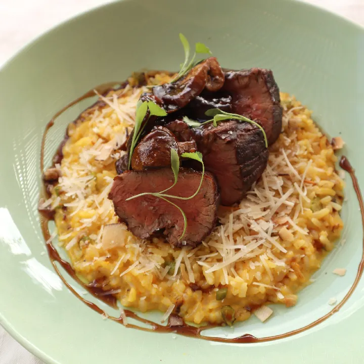 BEEF CON ARROZ MELOSO