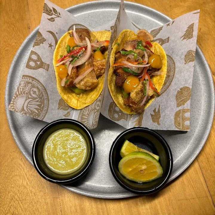 TACOS DE CHICHARRON ACEVICHADO
