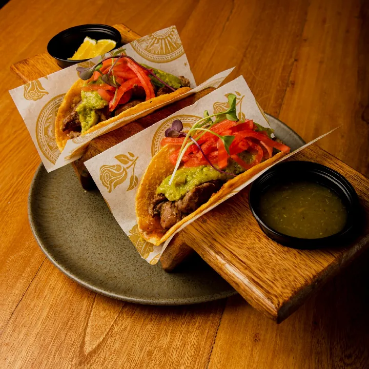 TACOS DE ASADA