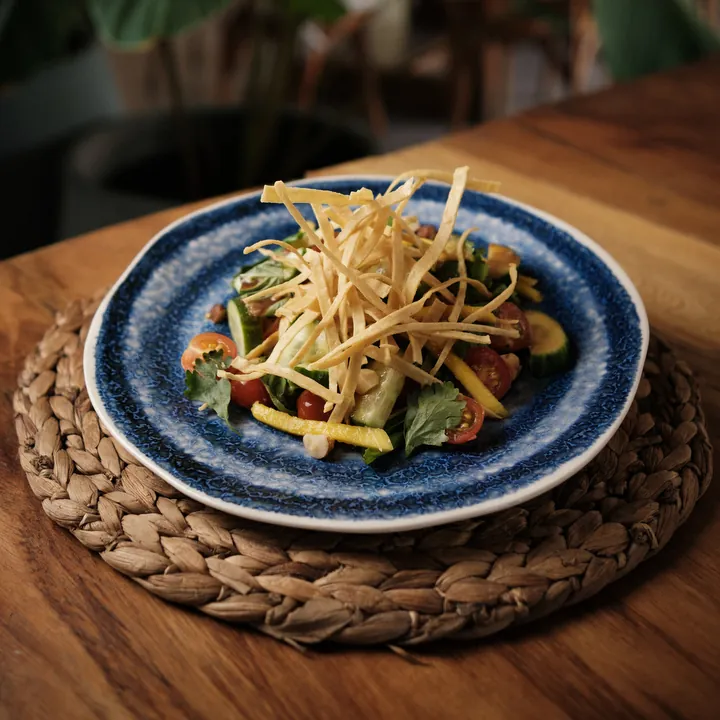 ENSALADA TAY