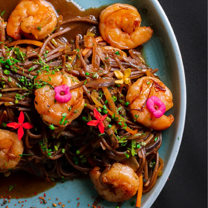 Yakisoba de camarones 