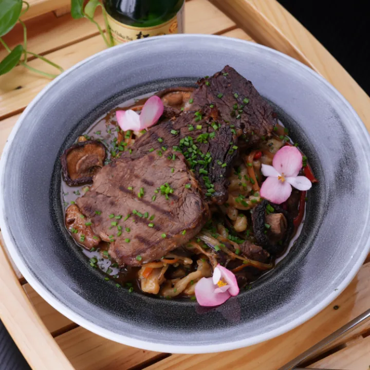 Udon lomo de ternera 