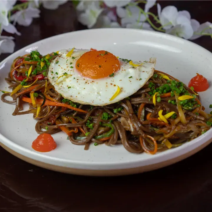 Yakisoba vegetariana