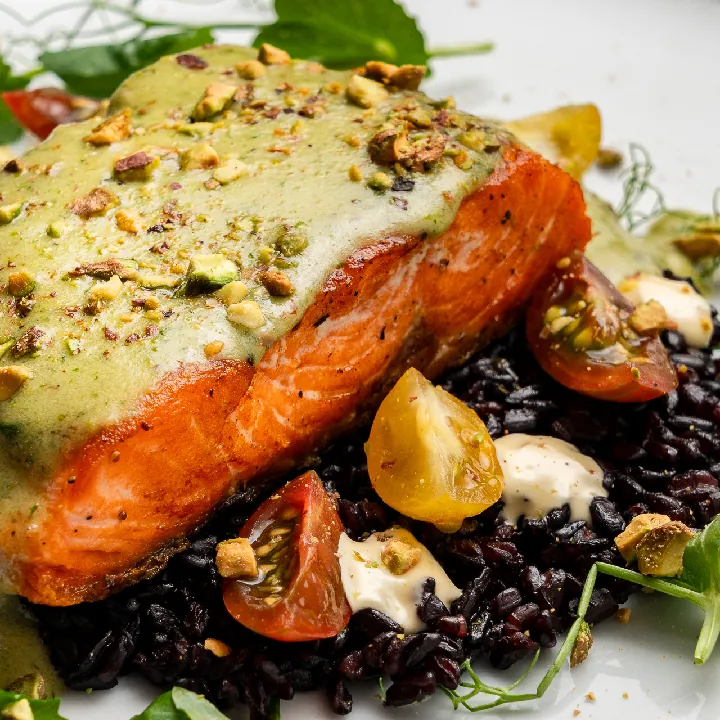 SALMONE AL PESTO DI PISTACCHI