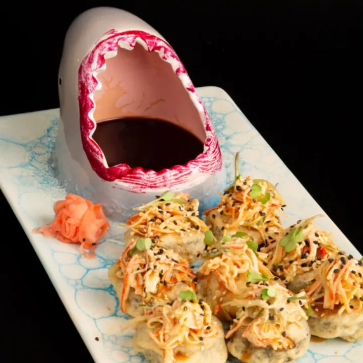 Tempura Salmon Roll 8 bocados