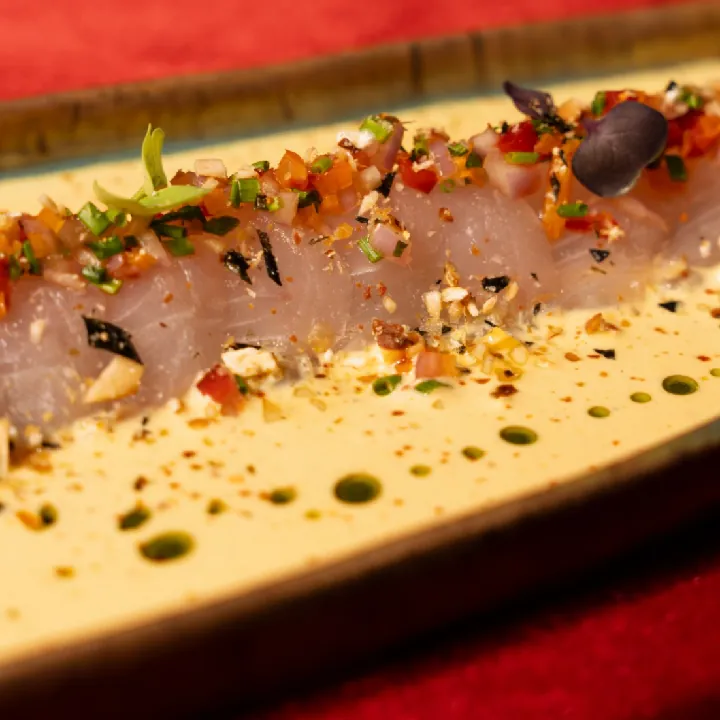 Tiradito de pesca blanca